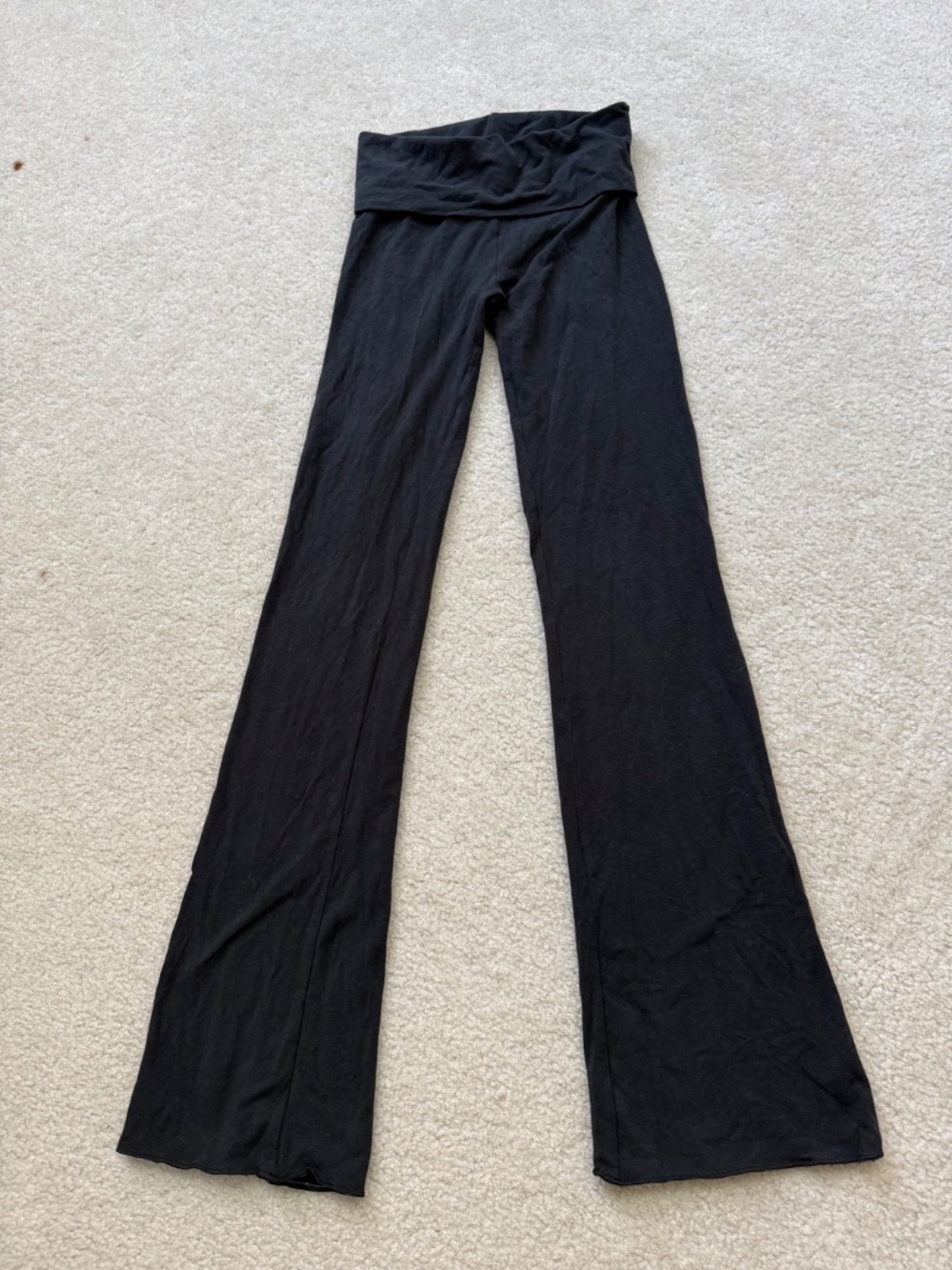 SKIMS Black High-Waist Flare Leggings - Picture 3 of 6